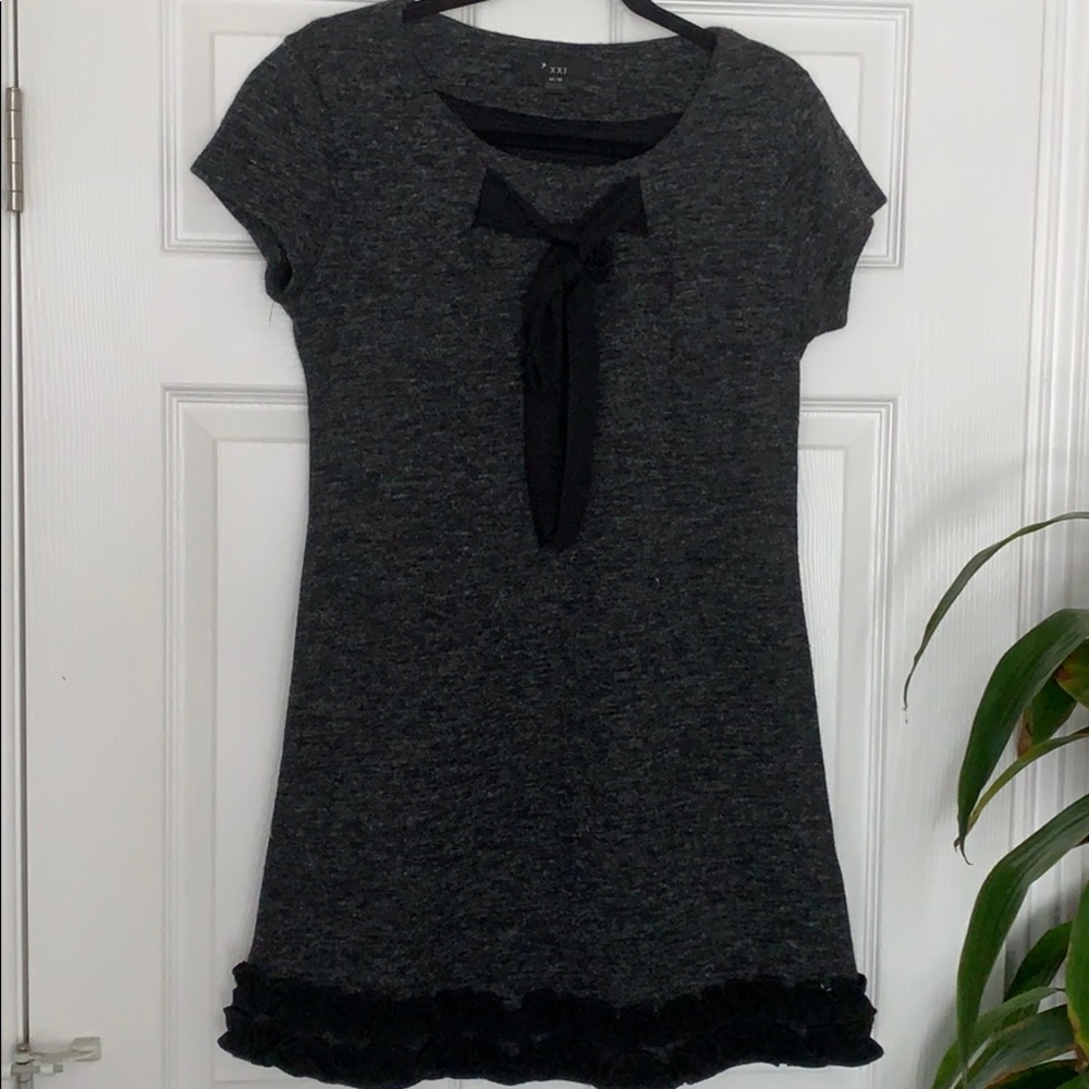 🌷Gray Dress with neck tie